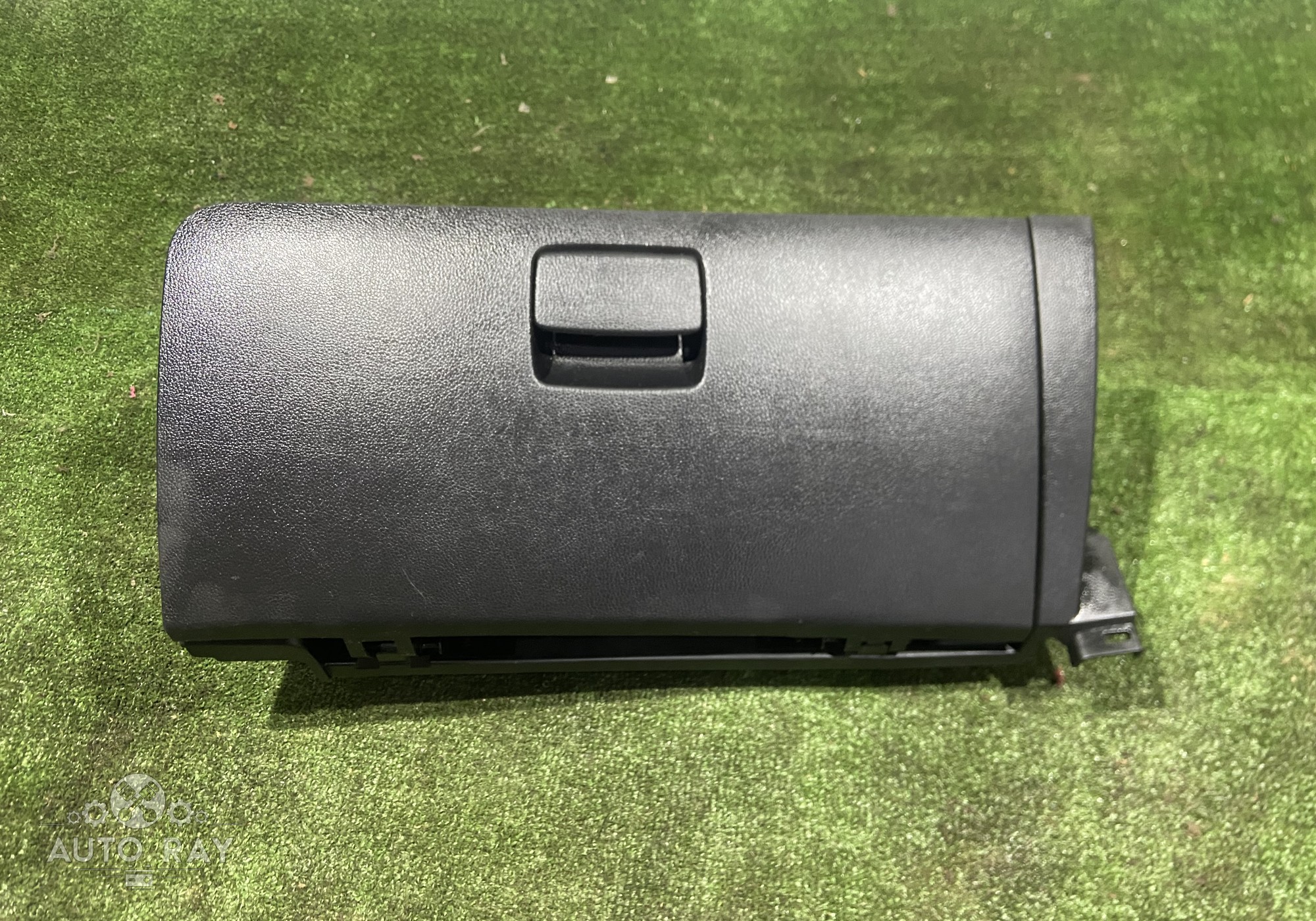 845103W040WK Бардачок для Kia Sportage III (с 2010 по 2016)