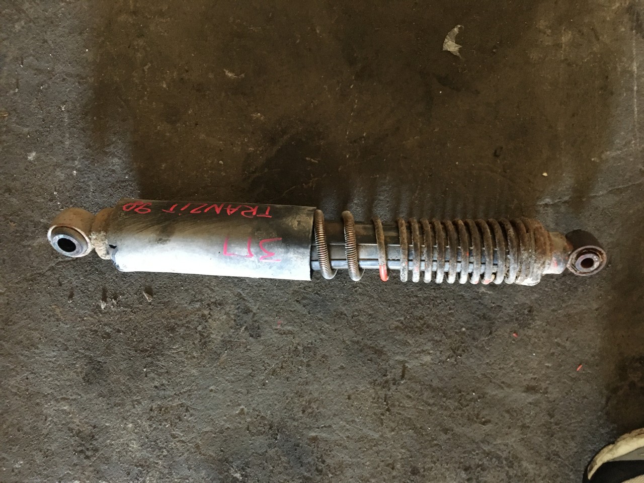 Амортизатор задний Ford Transit V