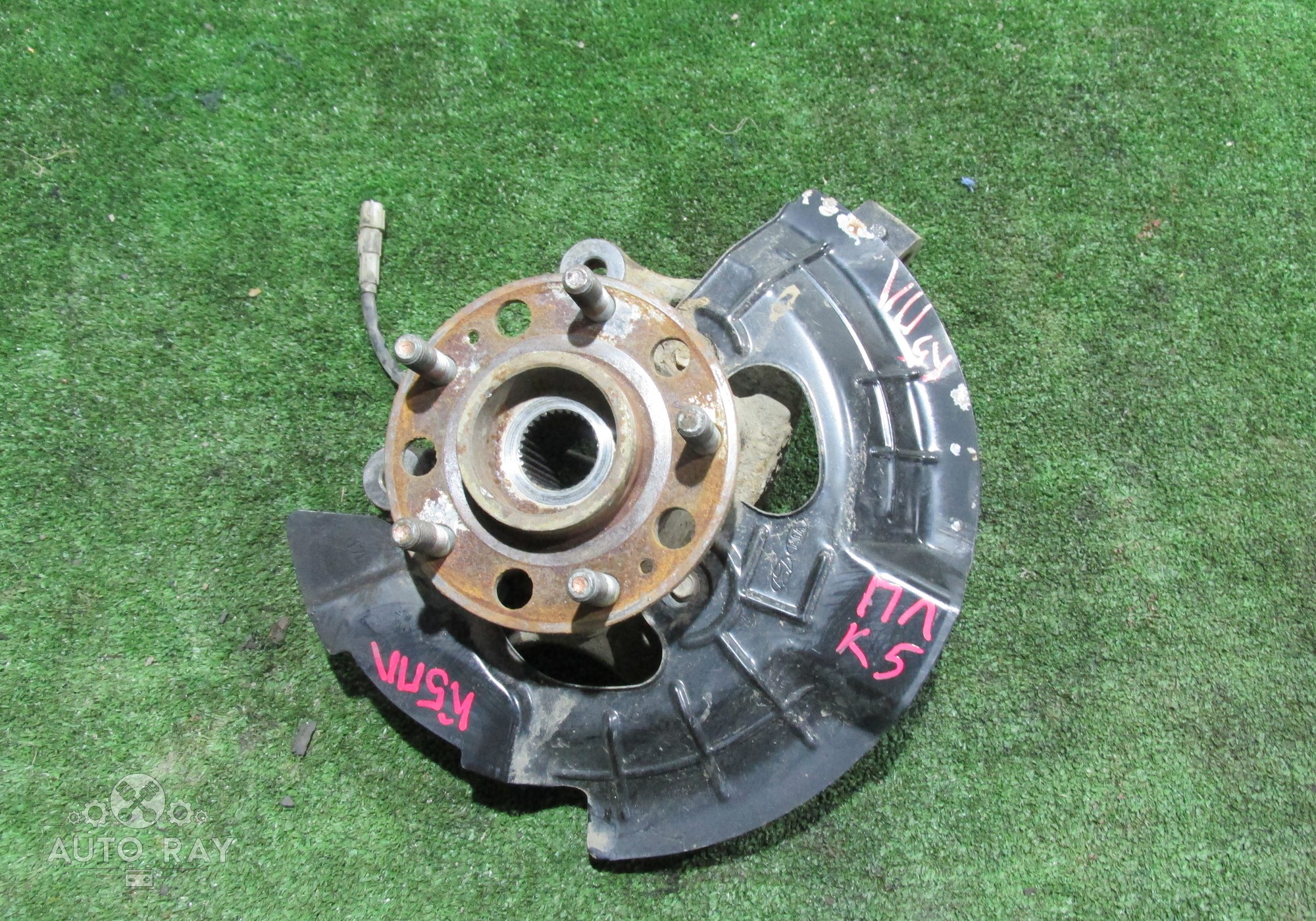 51715L1000 Кулак передний левый в сборе со ступицей для Kia K5 III (с 2020)