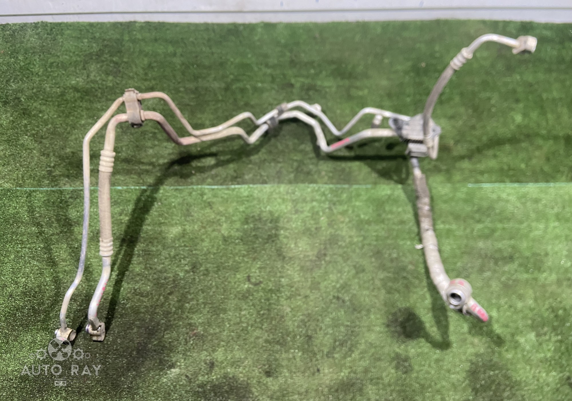 6RU820743A Трубка кондиционера для Volkswagen Polo V (с 2009 по 2020)