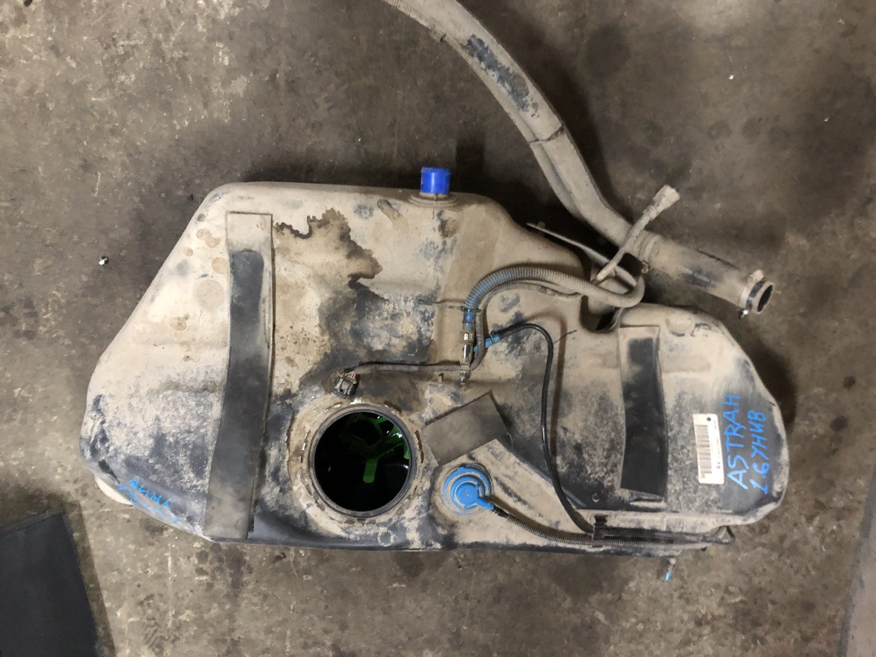 Бак топливный Opel Astra H