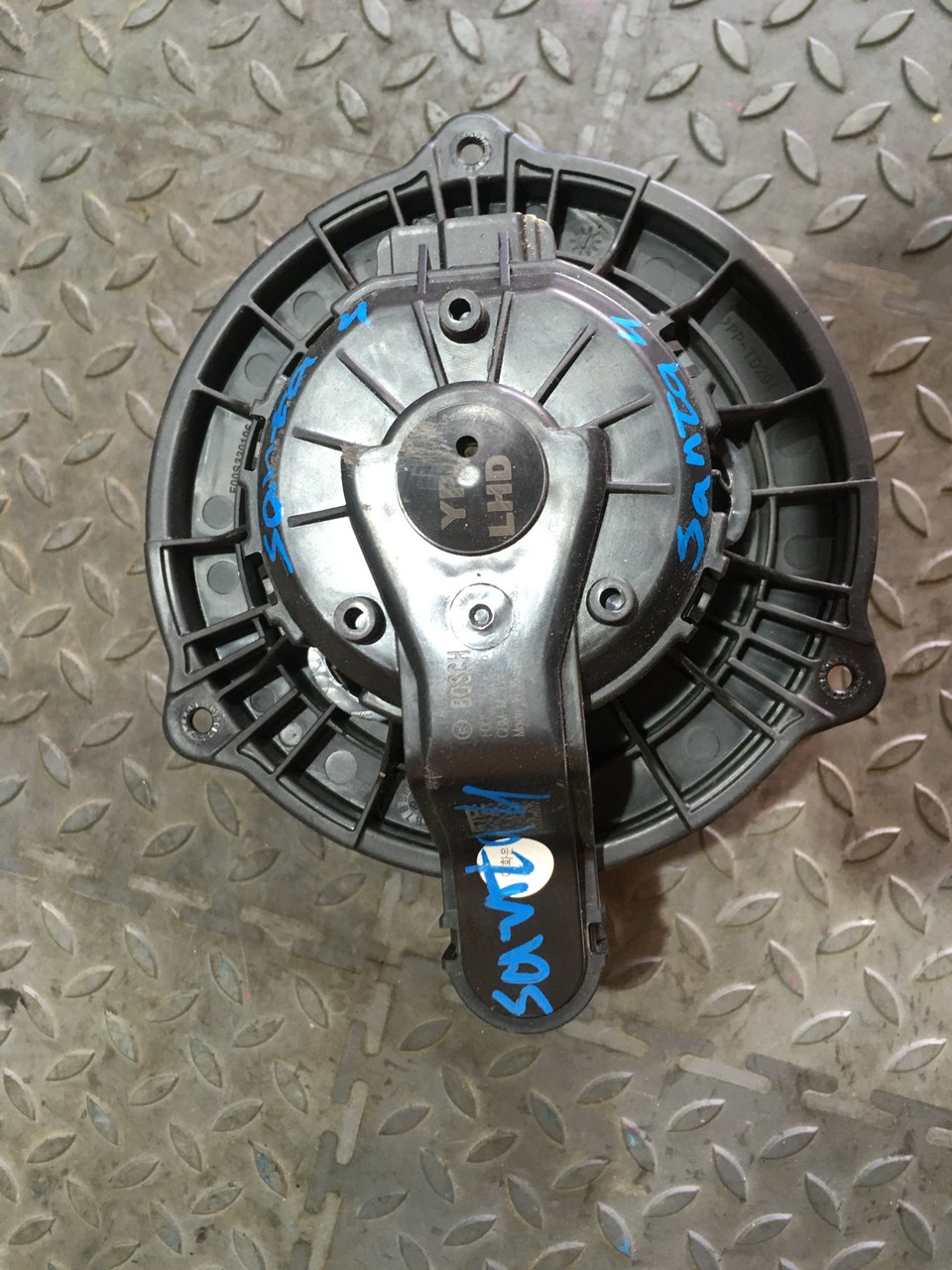 Моторчик отопителя Hyundai Santa Fe IV