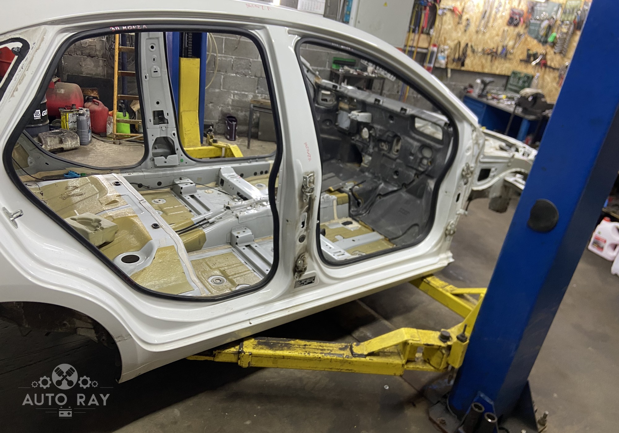 Порог со стойкой правый для Chevrolet Monza II (с 2019)