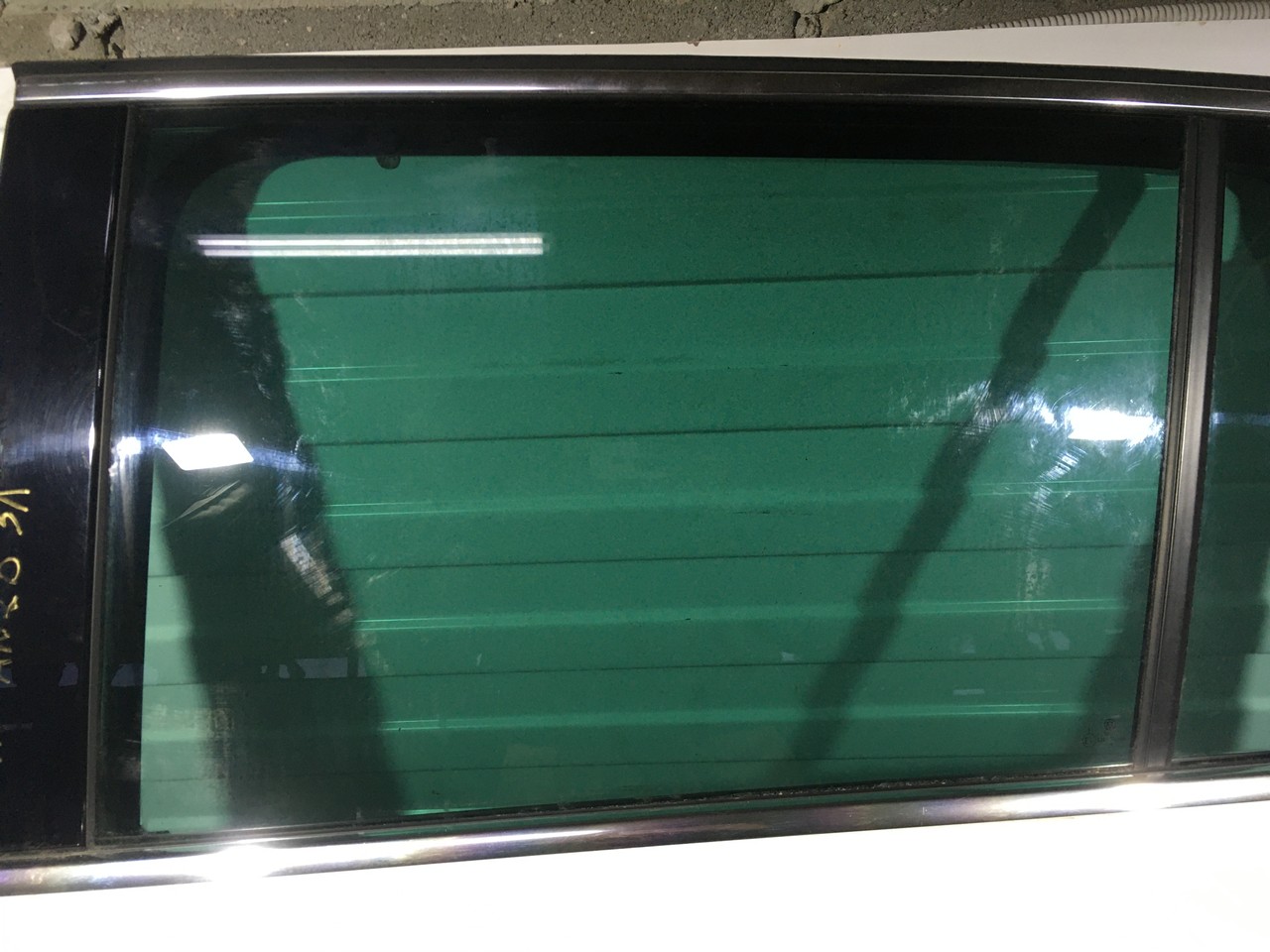 Стекло двери заднее левое Volkswagen Tiguan II