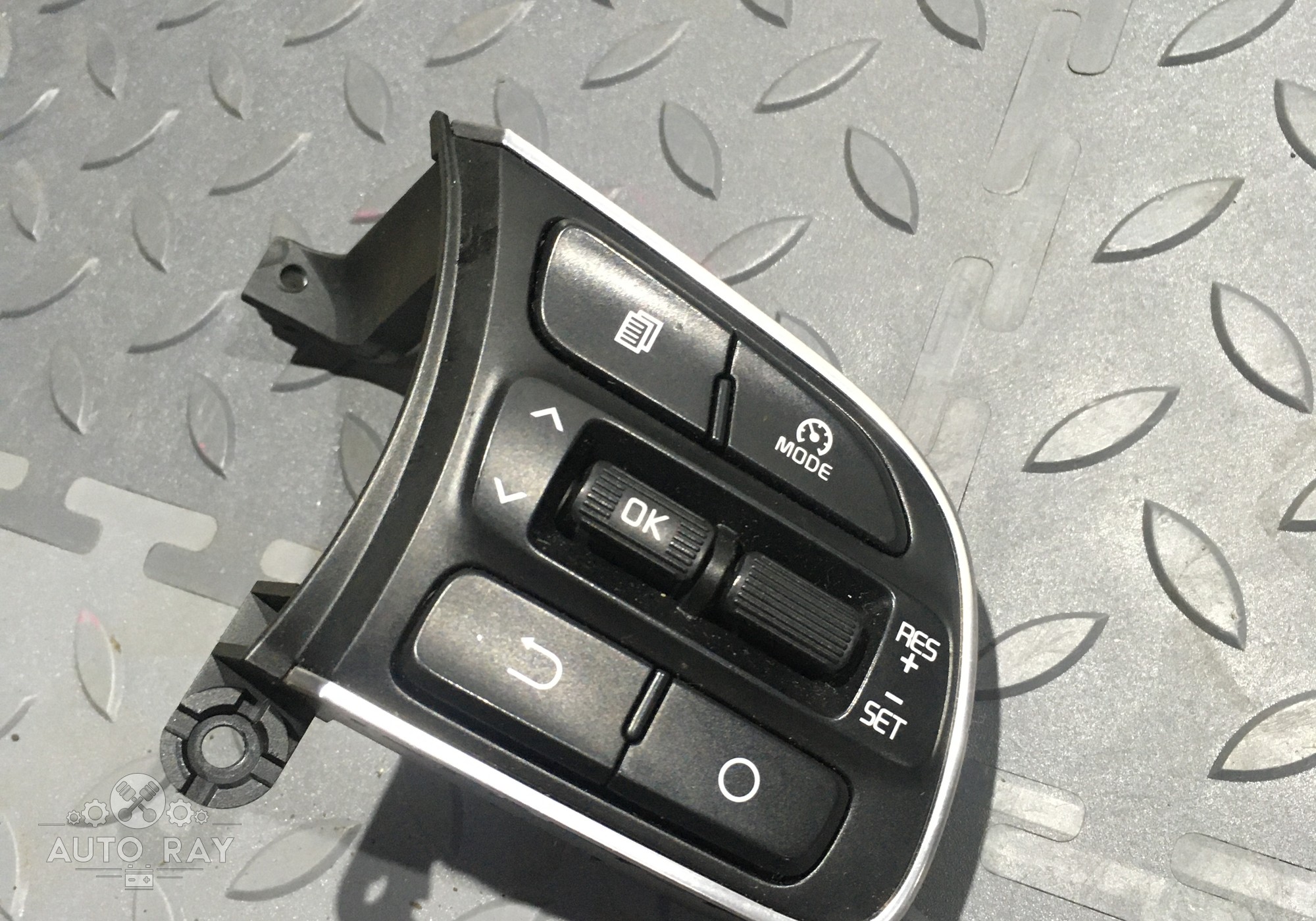 96720D4130 Блок кнопок на руль правый для Kia Optima IV (с 2015)