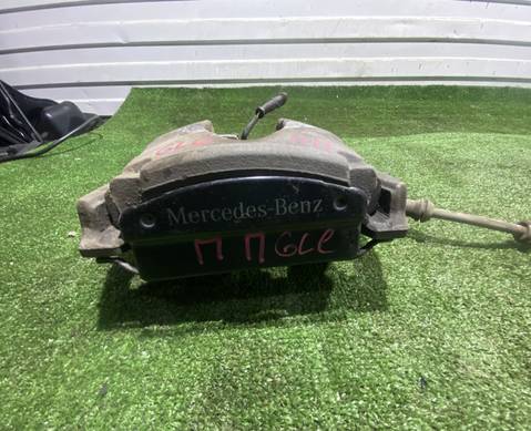 A1664210681 Суппорт передний правый для Mercedes-Benz GLE W166 (с 2015 по 2018)