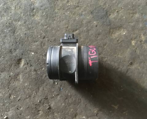 03L906461A Датчик массового расхода воздуха ДМРВ для Seat