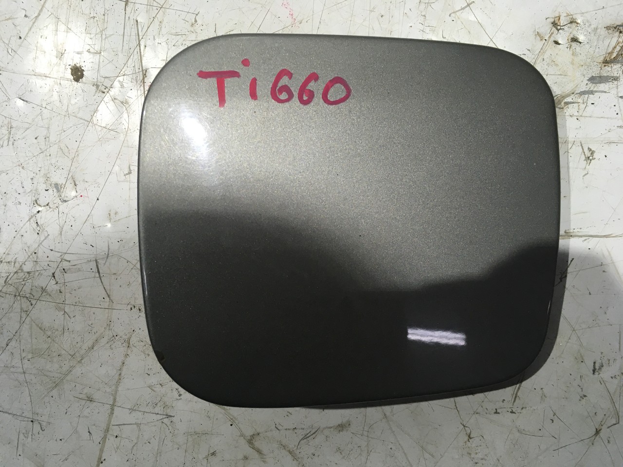 Лючок бензобака Chery Tiggo T11