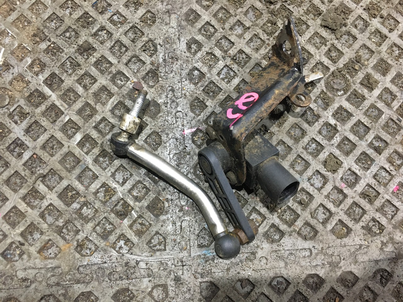 Датчик регулировки дорожного просвета Audi Q5 8R