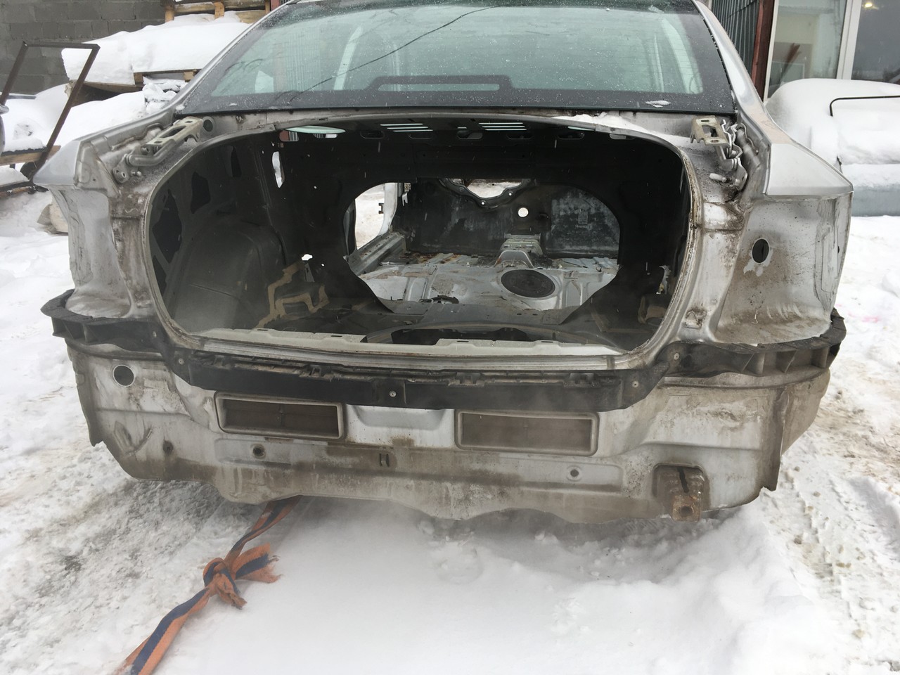 Панель задняя Opel Astra H