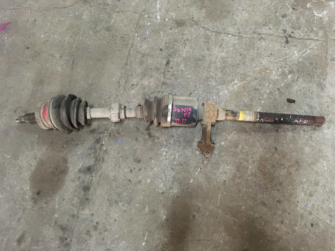 Полуось (привод) правый Kia Sorento II