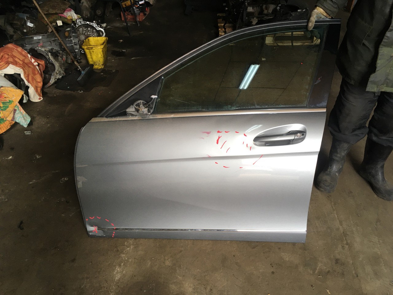 Дверь передняя левая Mercedes-Benz C-class W204