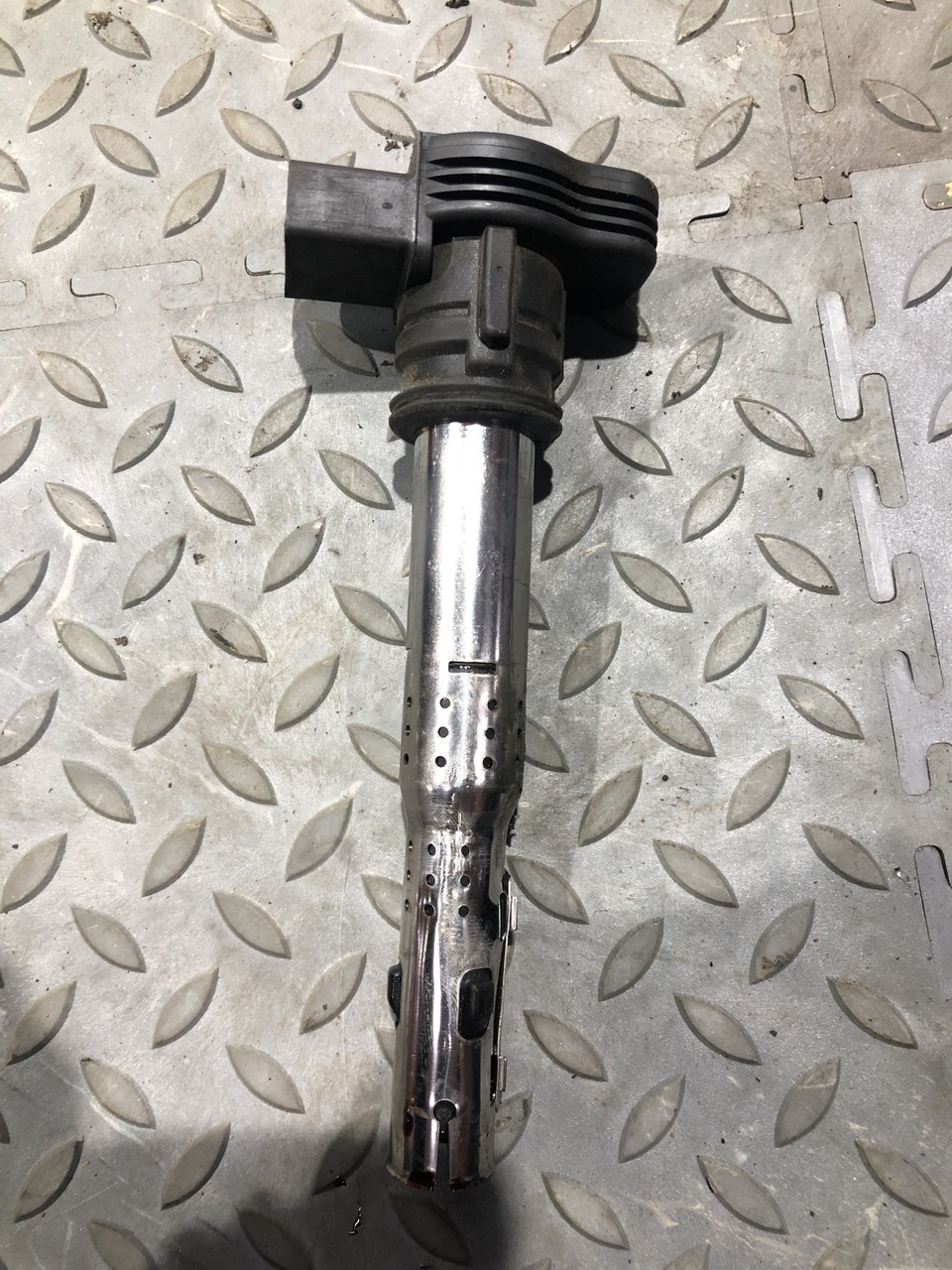 Катушка зажигания Volkswagen Passat B7