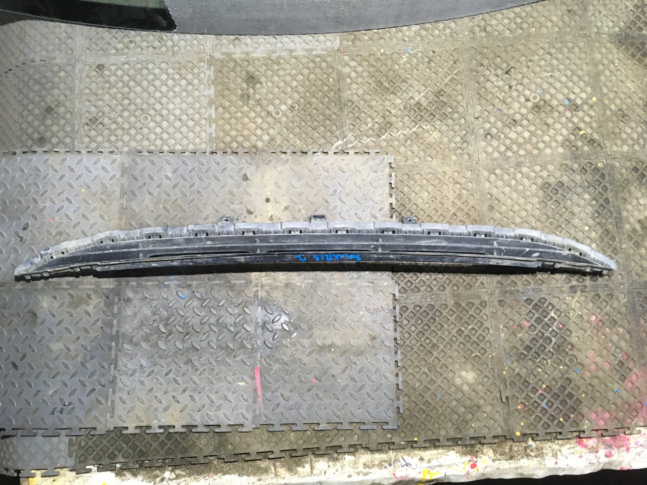 Решетка в бампер Hyundai Solaris II