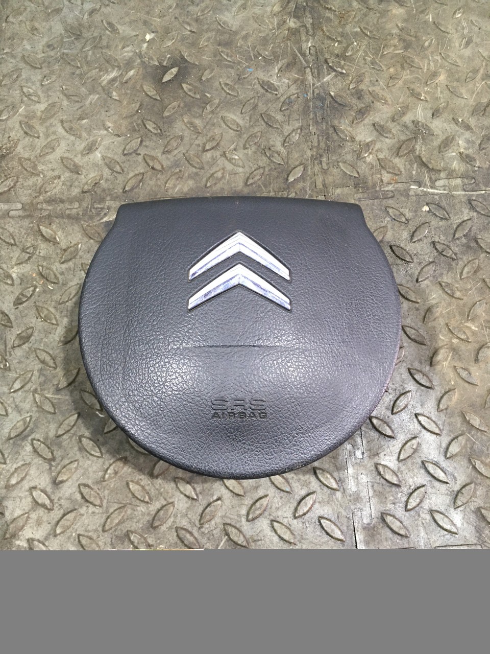 Подушка безопасности водителя В РУЛЬ Citroen C4 I