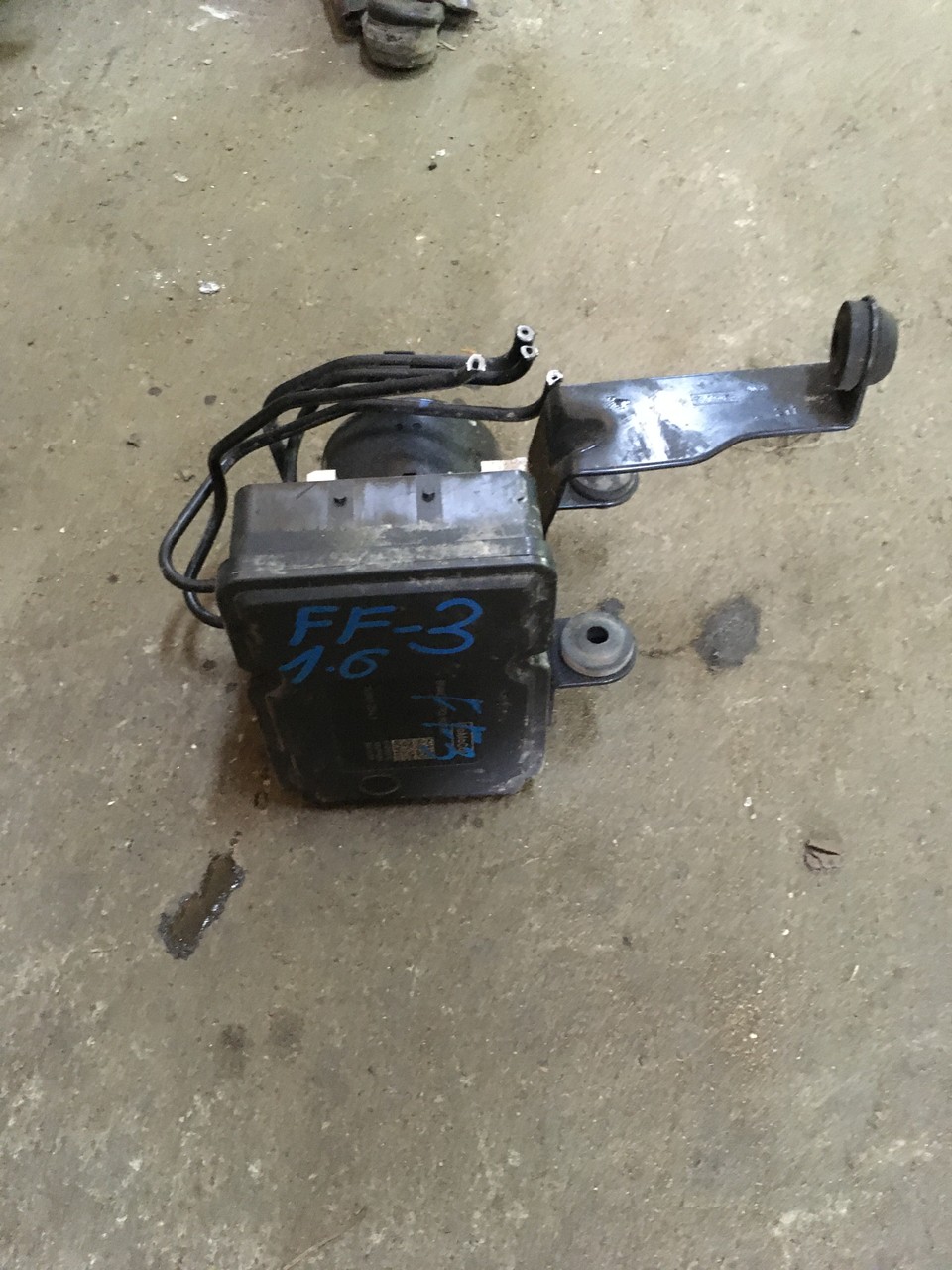 Блок ABS (насос) Ford Focus III