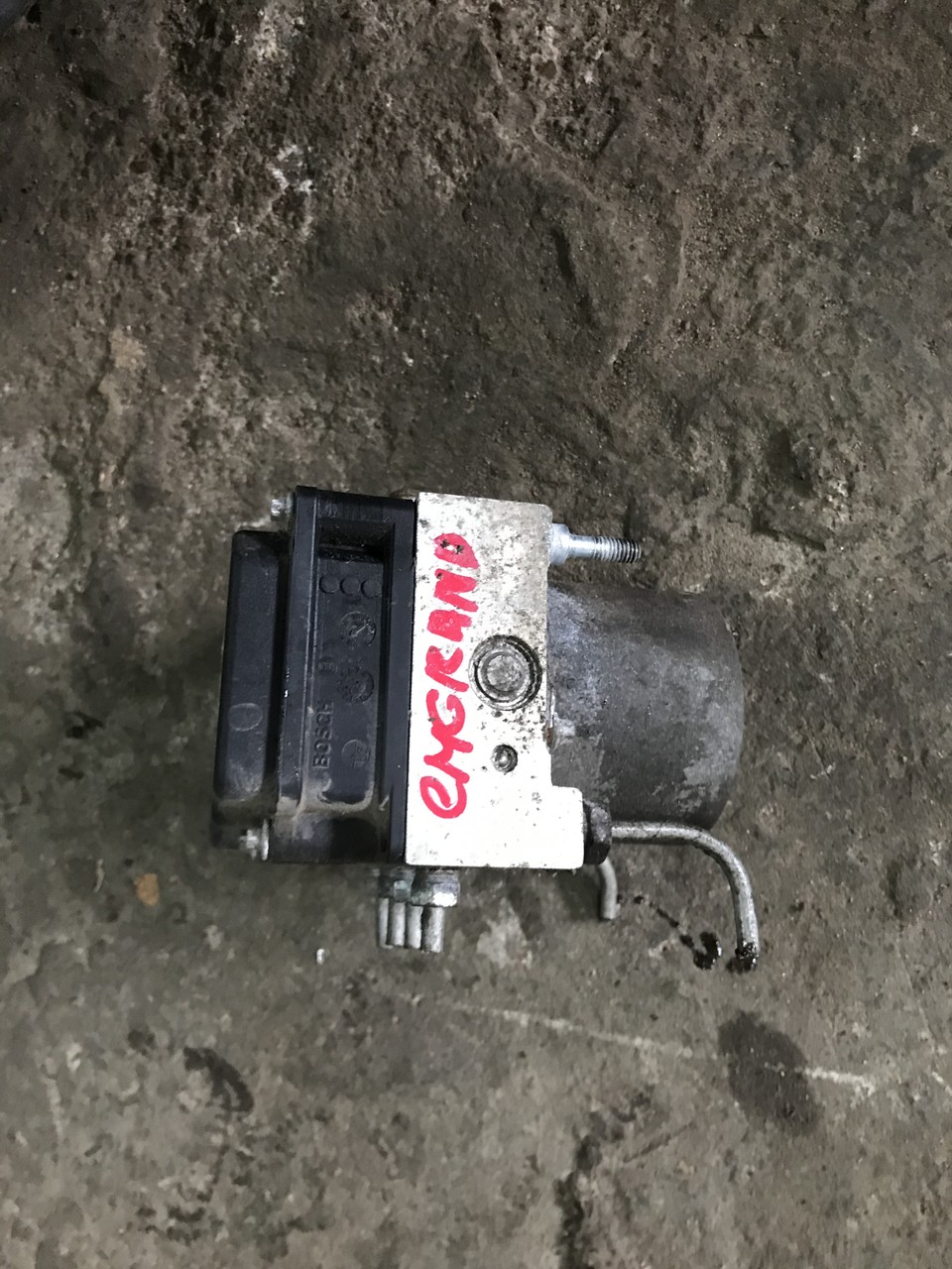 Блок ABS (насос) Geely Emgrand EC7