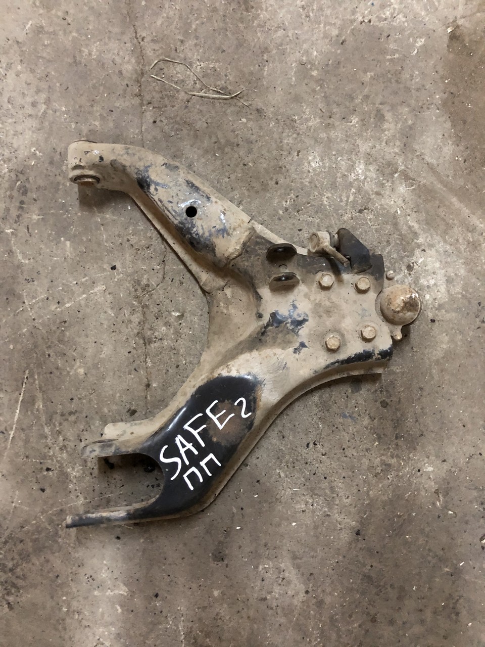 Рычаг подвески передний правый нижний Great Wall Sailor