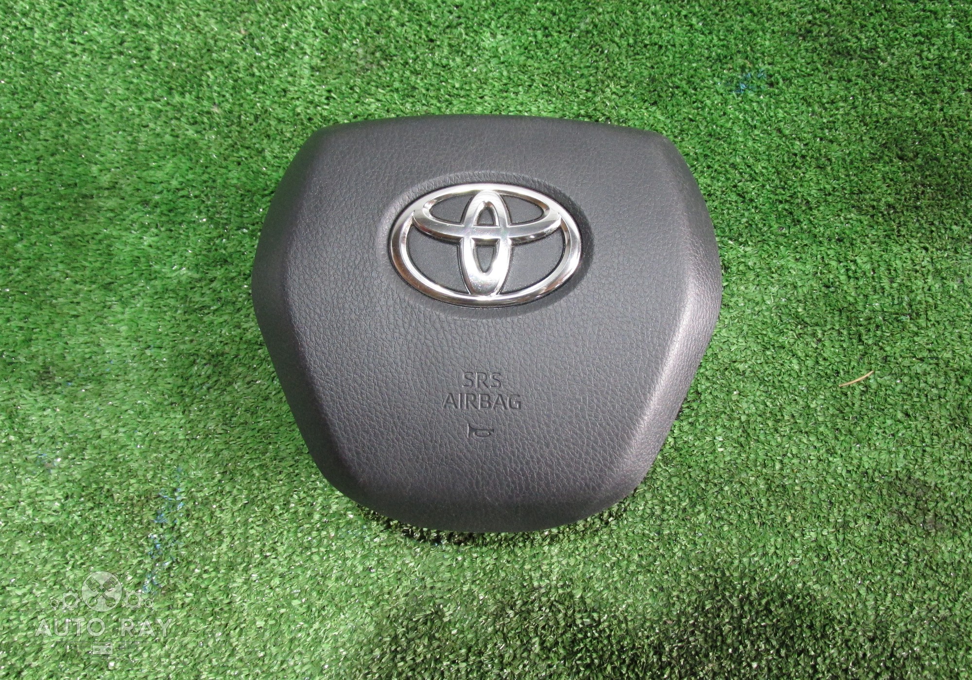 4513006530C0 Подушка безопасности водителя в руль для Toyota Camry XV70 (с 2017)