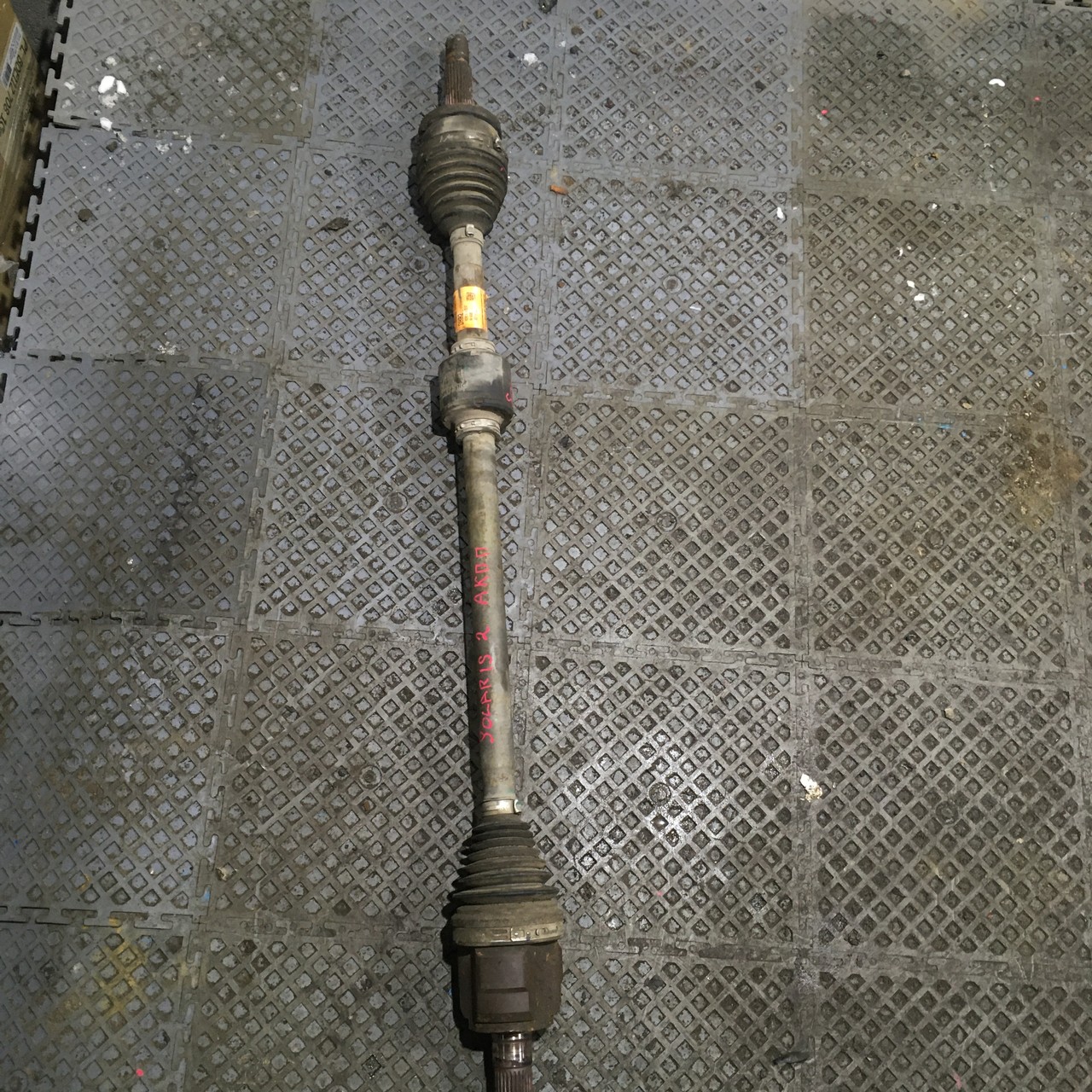 Полуось (привод) правый в сборе Hyundai Solaris II