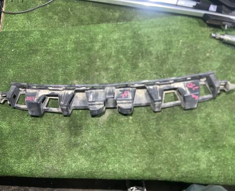 A1668854165 Кронштейн заднего бампера для Mercedes-Benz GLE W166 (с 2015 по 2018)