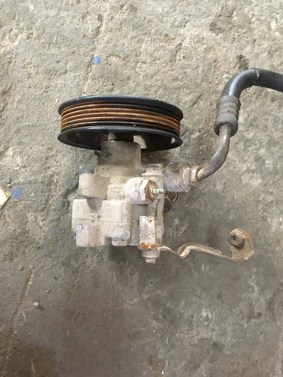 Насос гидроусилителя Lifan X60