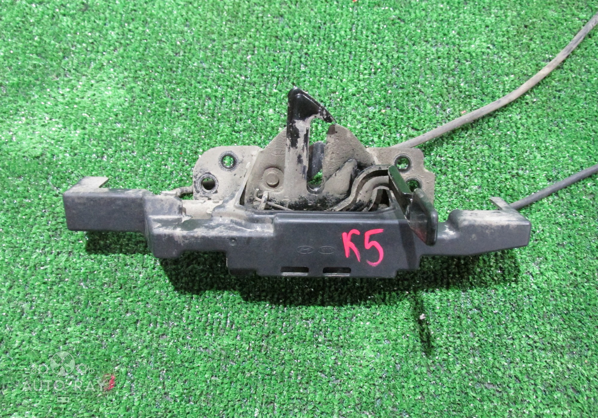 81130L2000 Замок капота для Kia K5 III (с 2020)
