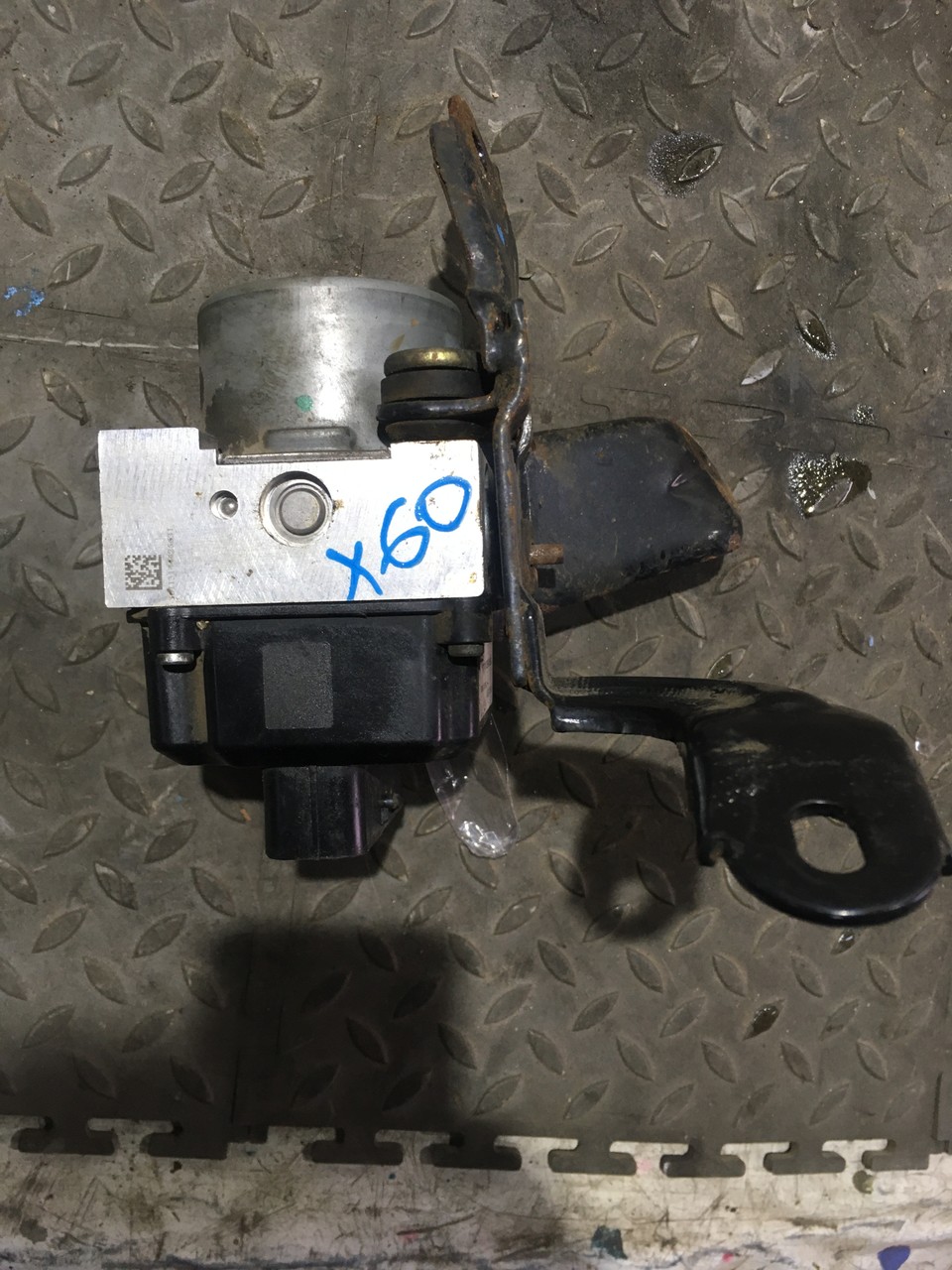 Блок ABS (насос) Lifan X60