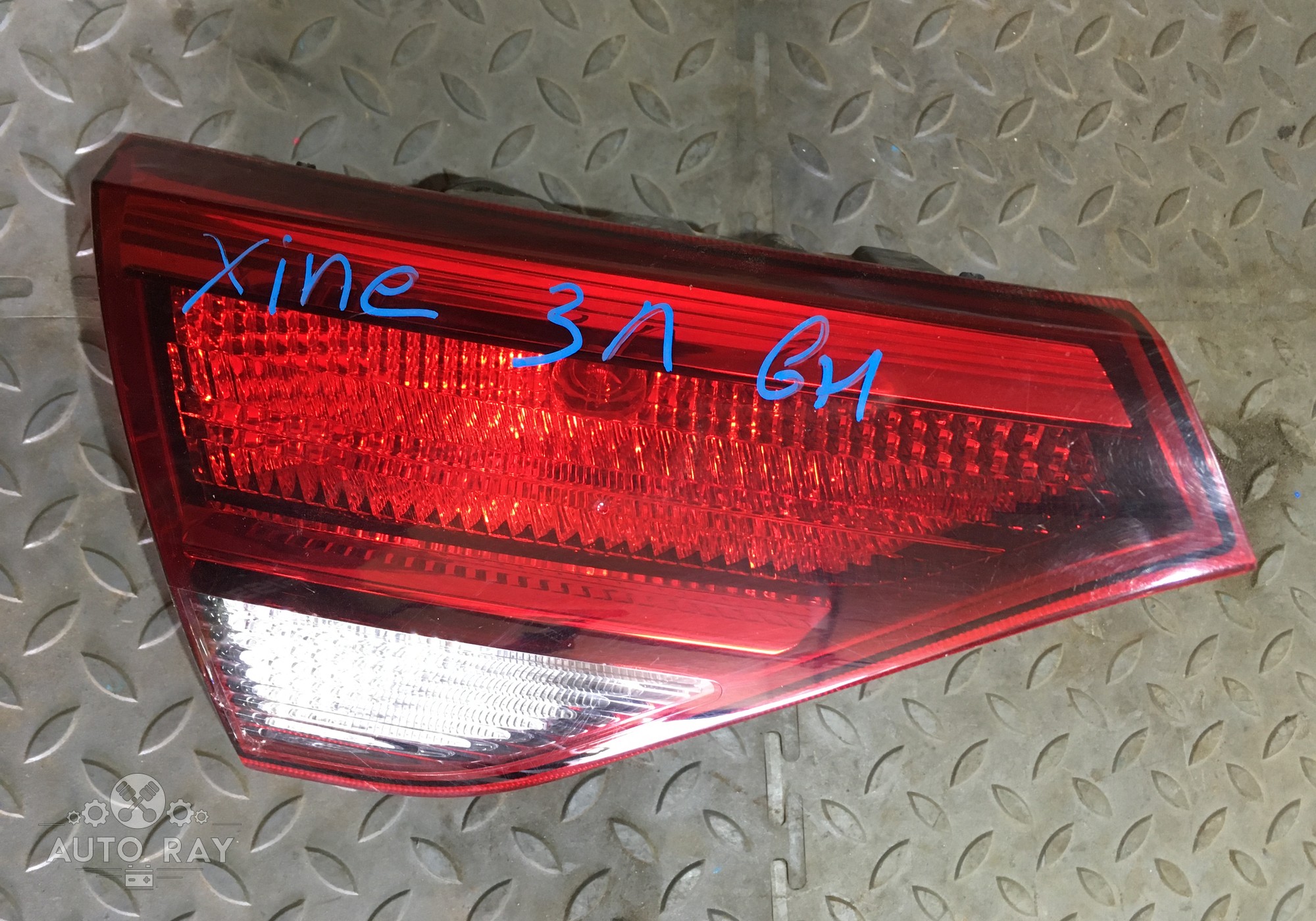 92403H0200 Фонарь задний левый внутренний для Kia Rio