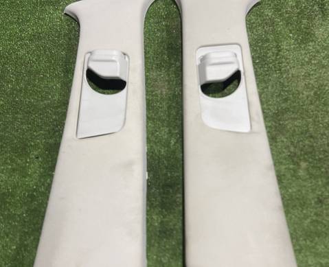 A1668680200 Обшивка стойки средняя верхняя правая / левая для Mercedes-Benz GLE W166 (с 2015 по 2018)