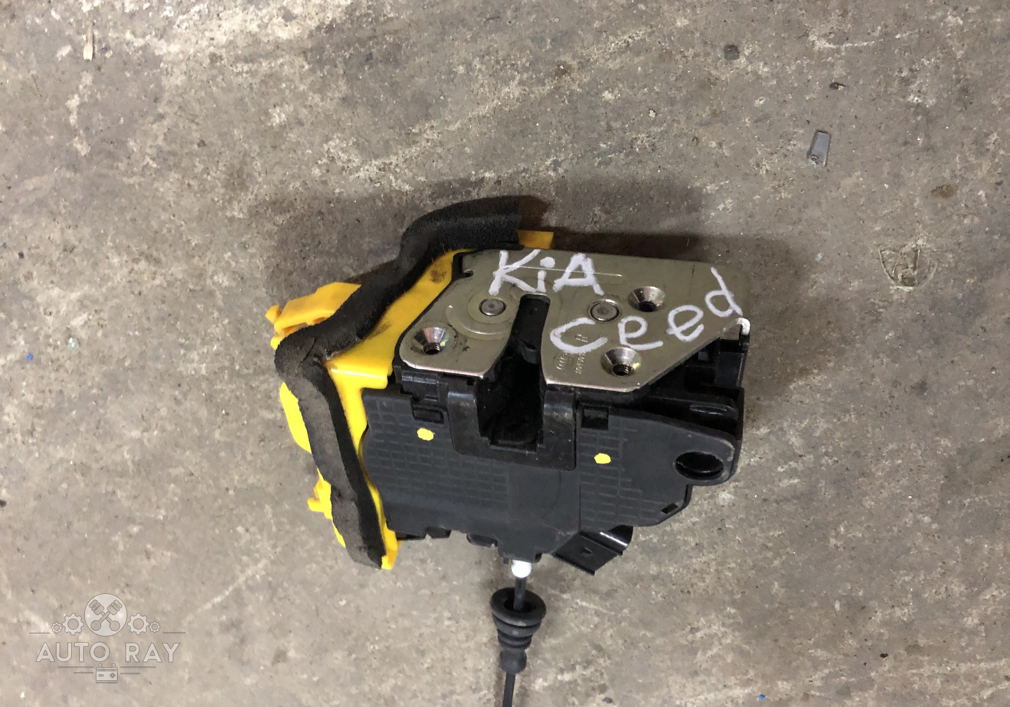 81320A2110 Замок двери передний правый ! для Kia Ceed II (с 2012 по 2018)