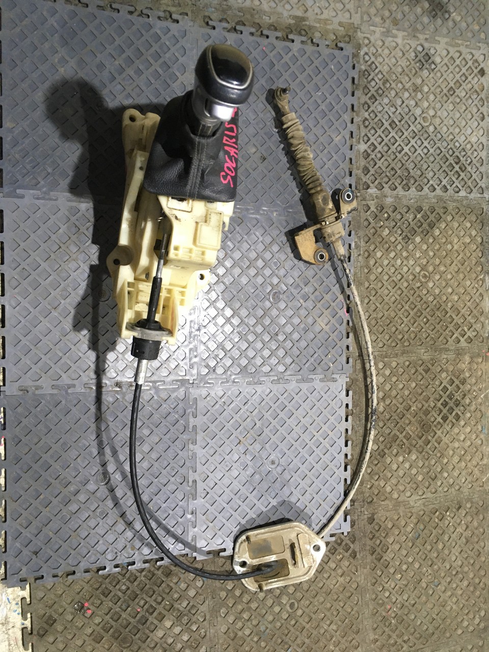 Кулиса  с тросом Селектор АКПП Hyundai Solaris II