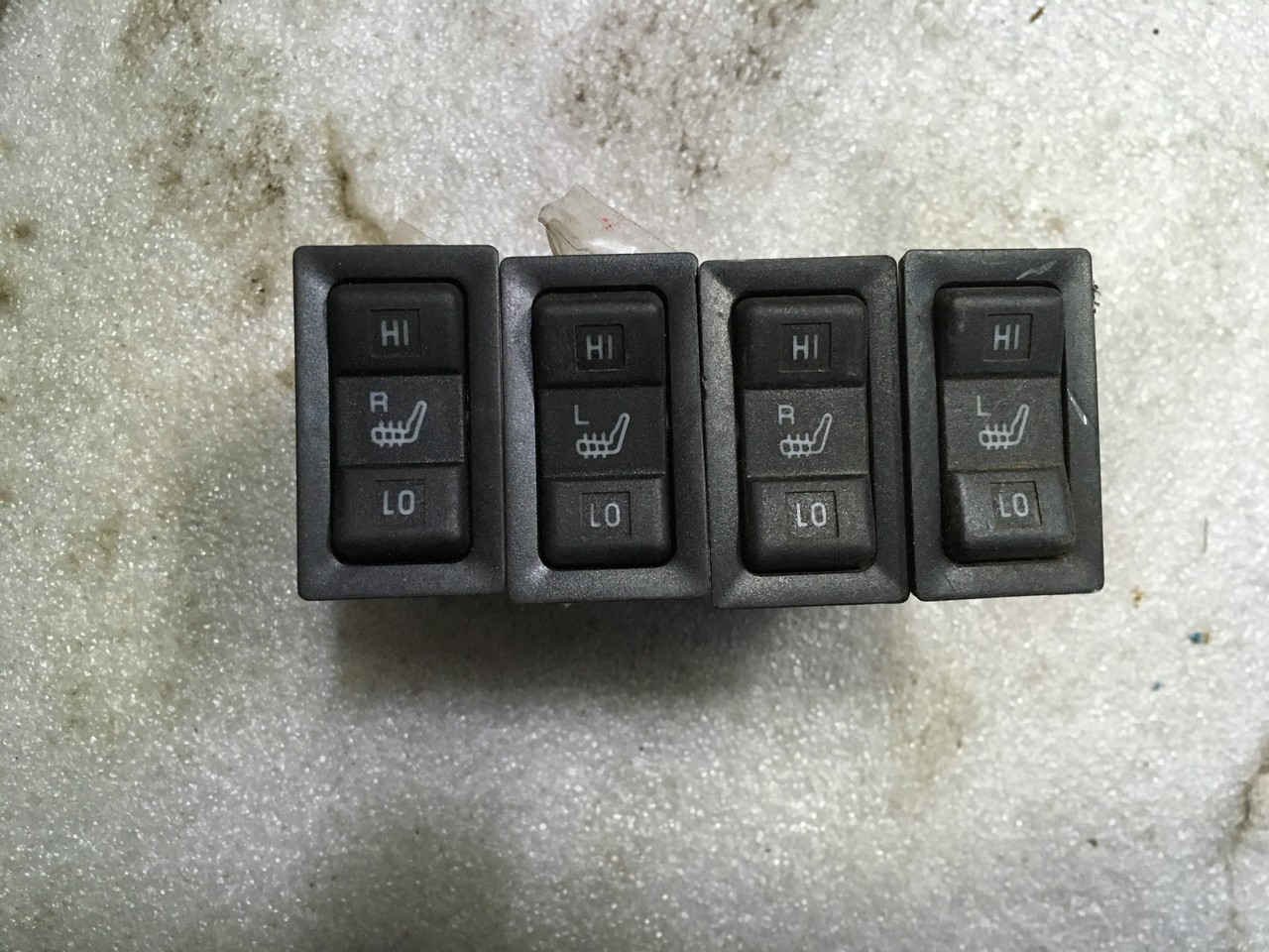 Кнопка обогрева сидений Chery Tiggo T11