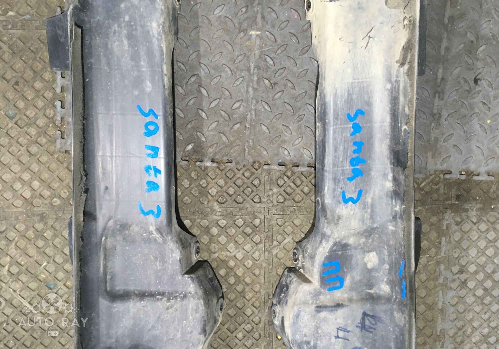 291342W500 Пыльник радиатора правый / левый для Hyundai Santa Fe III (с 2012 по 2018)