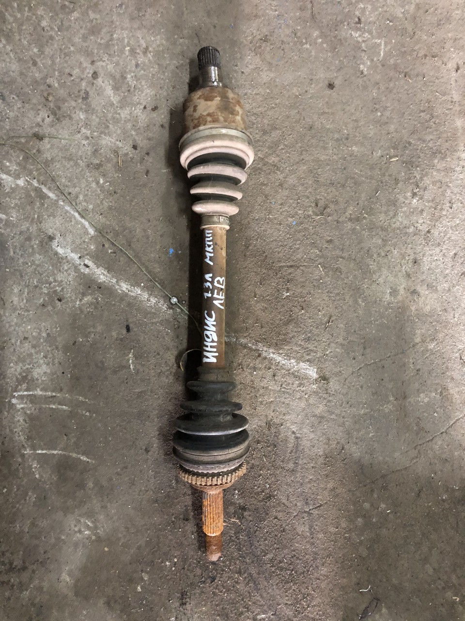 Полуось (привод) левый Chery Kimo / A1