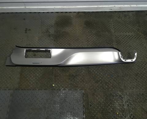 6600112794579 Накладка декоративная в торпедо + кнопки дисплея для Geely Coolray (с 2020)