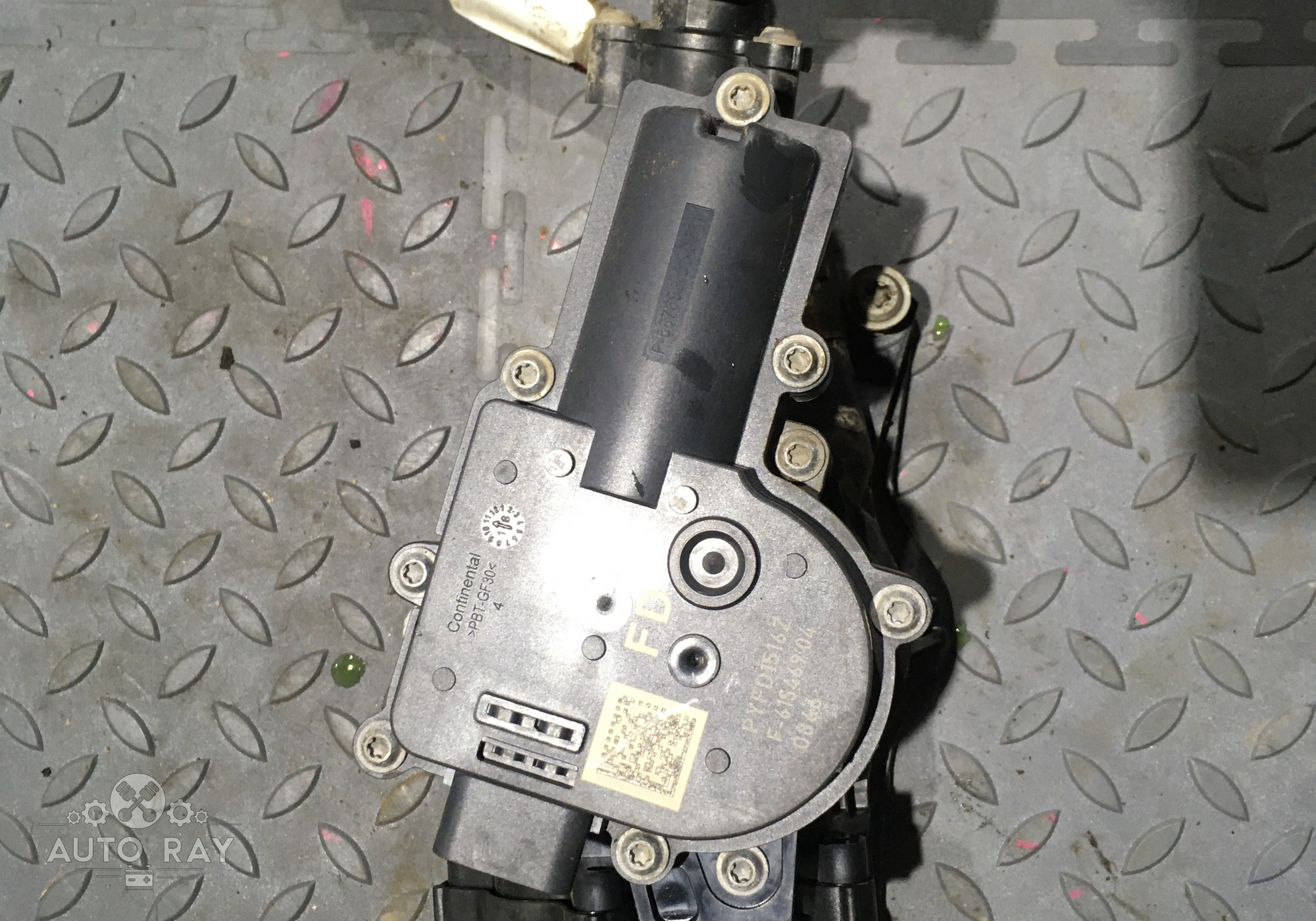 PYFD1516Z Термостат / Корпус термостата для Mazda CX-5 II (с 2017)