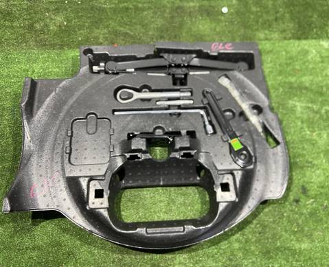 A1668990021 Домкрат + Ящик инструментальный / К-кт домкрат для Mercedes-Benz GLE W166 (с 2015 по 2018)