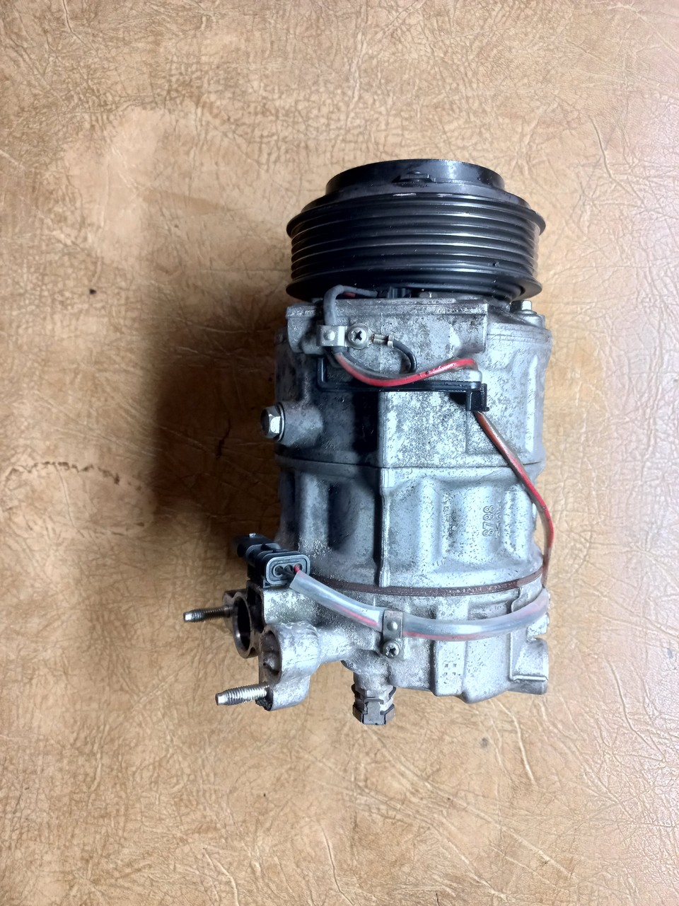 Компрессор кондиционера Land Rover Range Rover Evoque