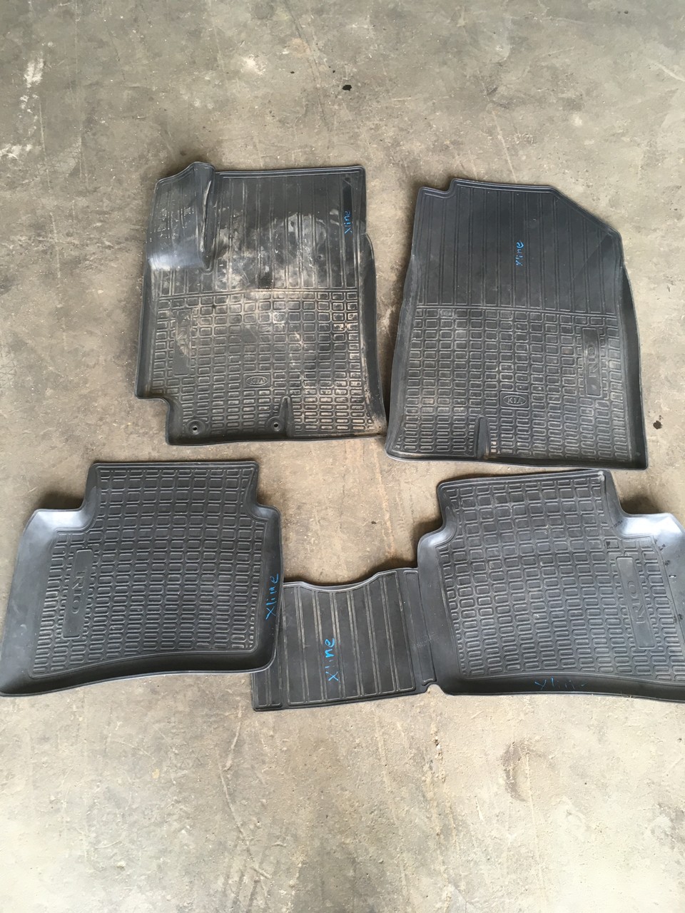 Коврики салона / К-кт ковров Kia Rio X-Line
