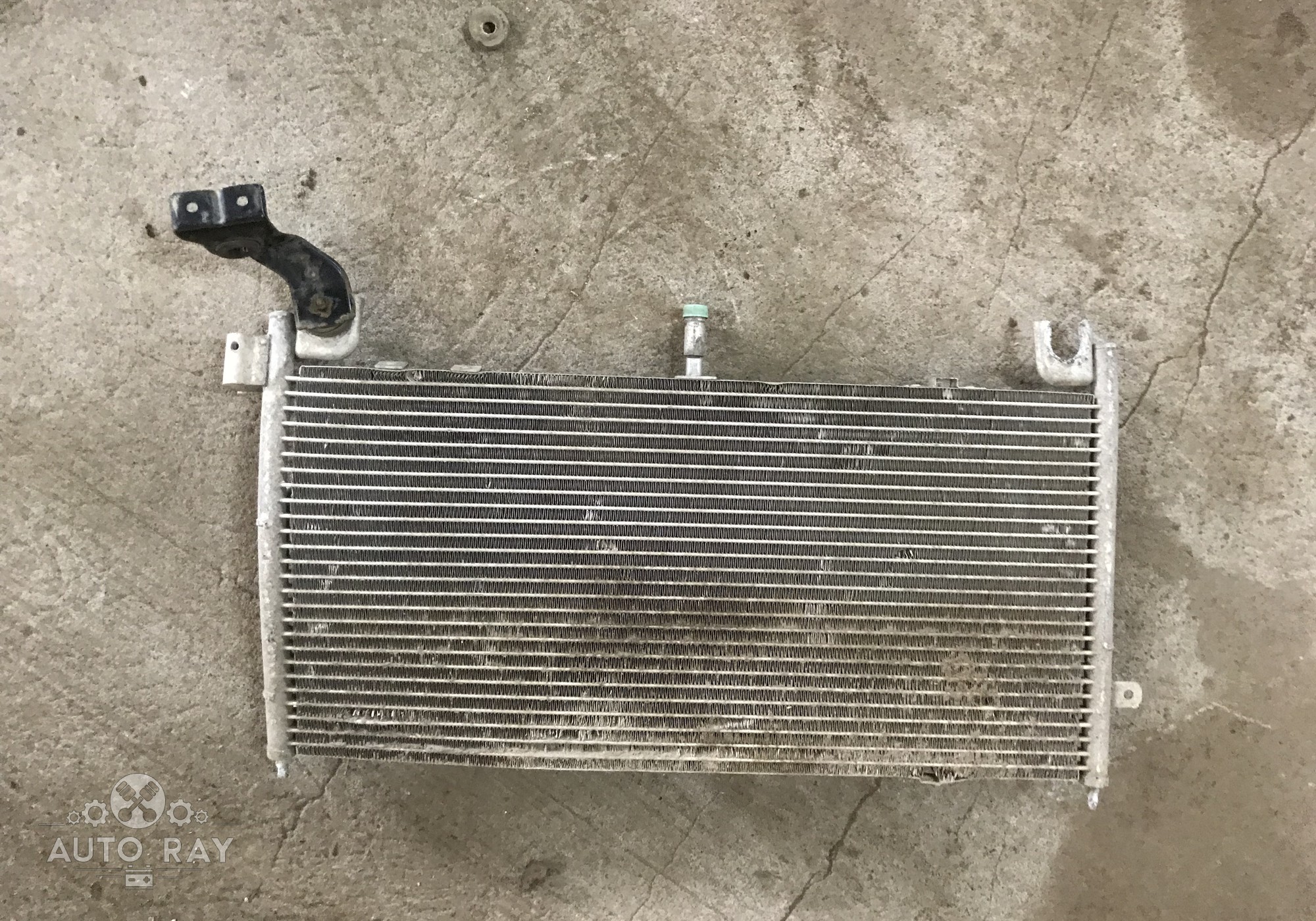 Радиатор кондиционера (конденсер) для Mazda 323 V (с 1994 по 1998)