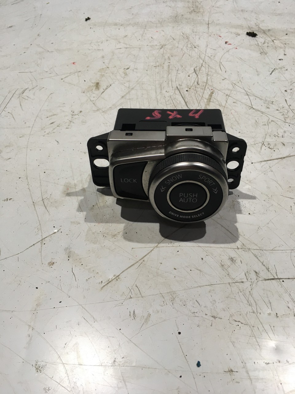Кнопка многофункциональная \ Переключатель режима трансмиссии Suzuki SX4 II S-cross