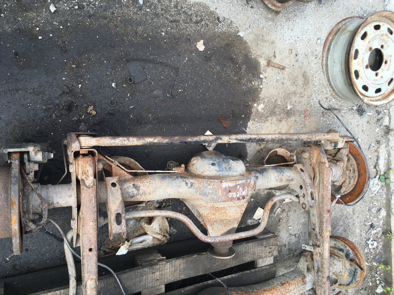 Мост задний в сборе Mitsubishi Pajero Sport I