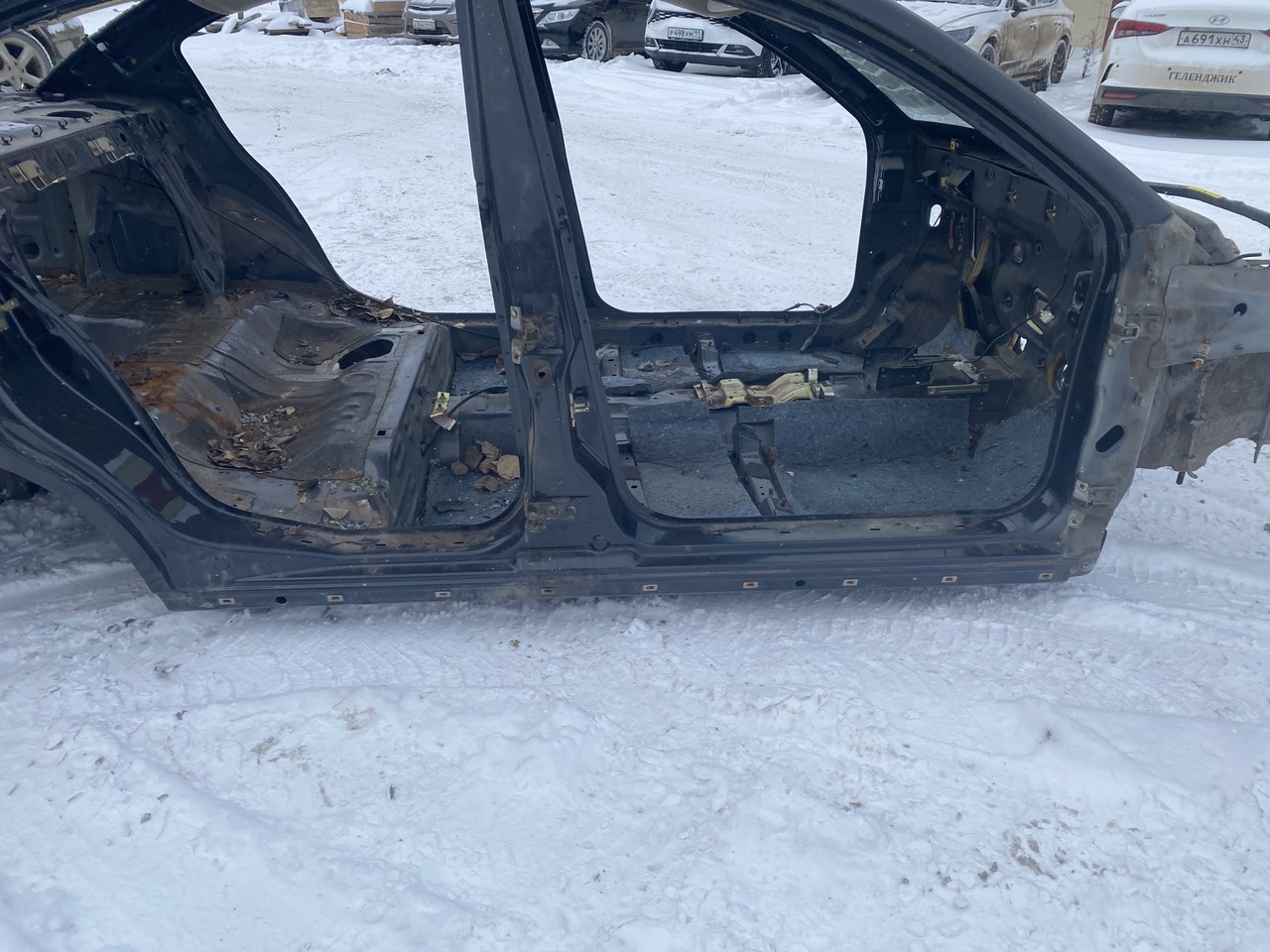 Порог со стойкой правый Chery Fora / A5