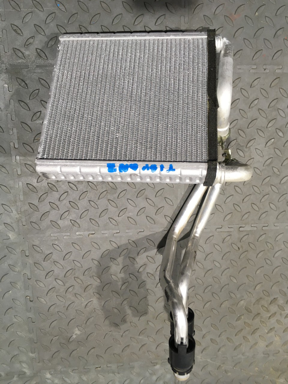 Радиатор отопителя Volkswagen Tiguan II