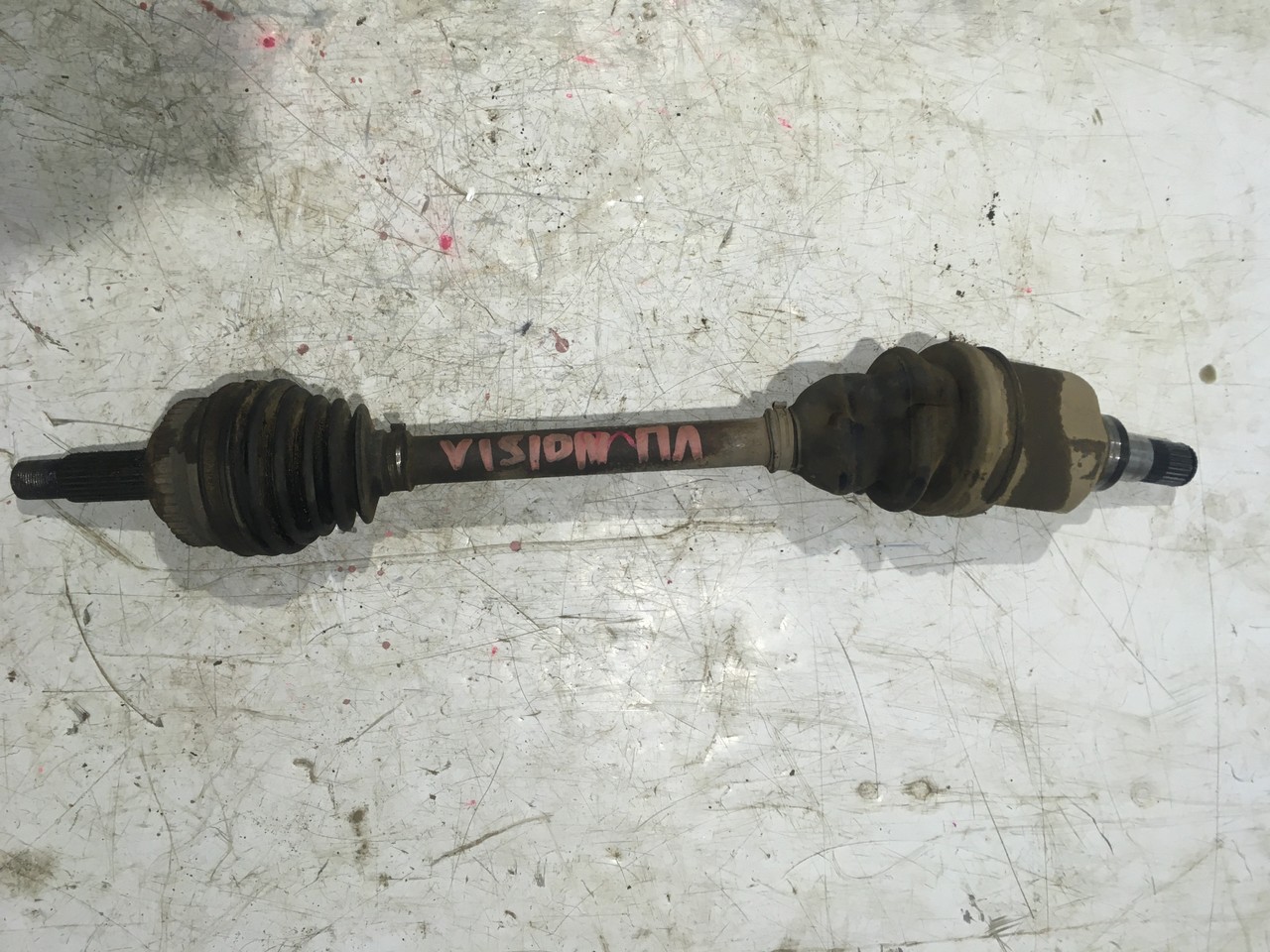 Полуось (привод) левый в сборе Geely FC (Vision)