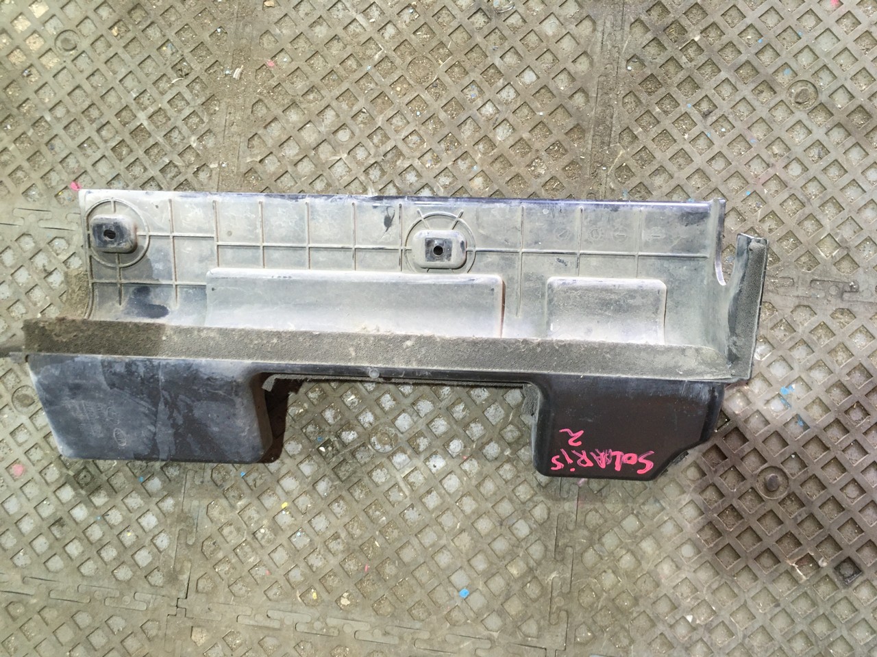 Пыльник радиатора Kia Rio X-Line