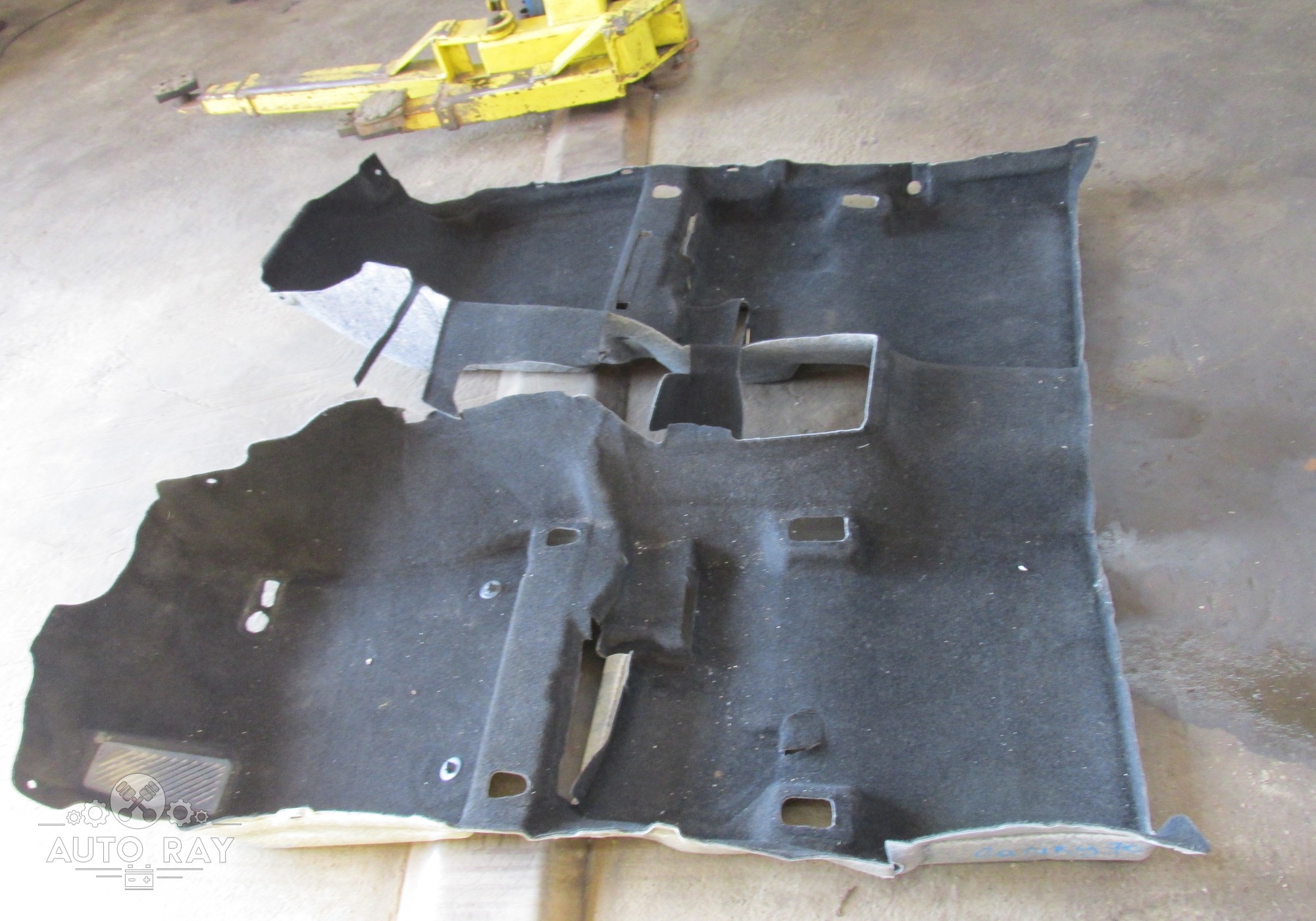5851006800B2 Покрытие напольное (ковролин) для Toyota Camry XV70 (с 2017)