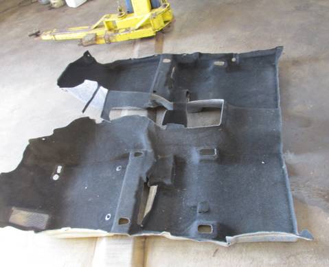 5851006800B2 Покрытие напольное (ковролин) для Toyota Camry XV70 (с 2017)