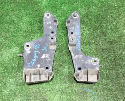 5259133040 Кронштейн заднего бампера правый для Toyota Camry XV70 (с 2017)